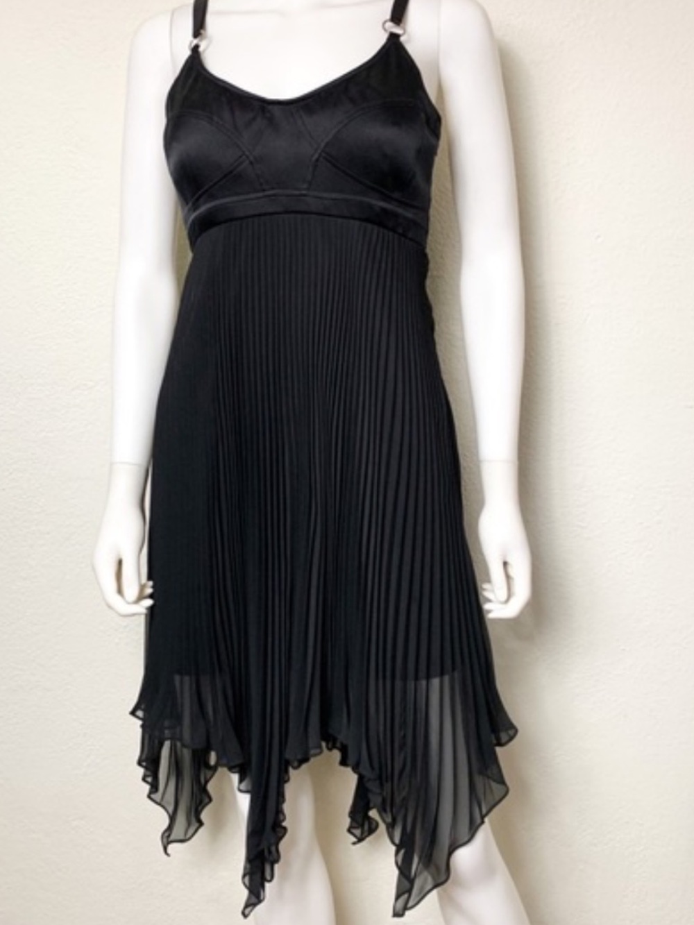 Sue Wong Black Pleated Asymmetrical Handkerchief-Hem Slip Dress, size 4.